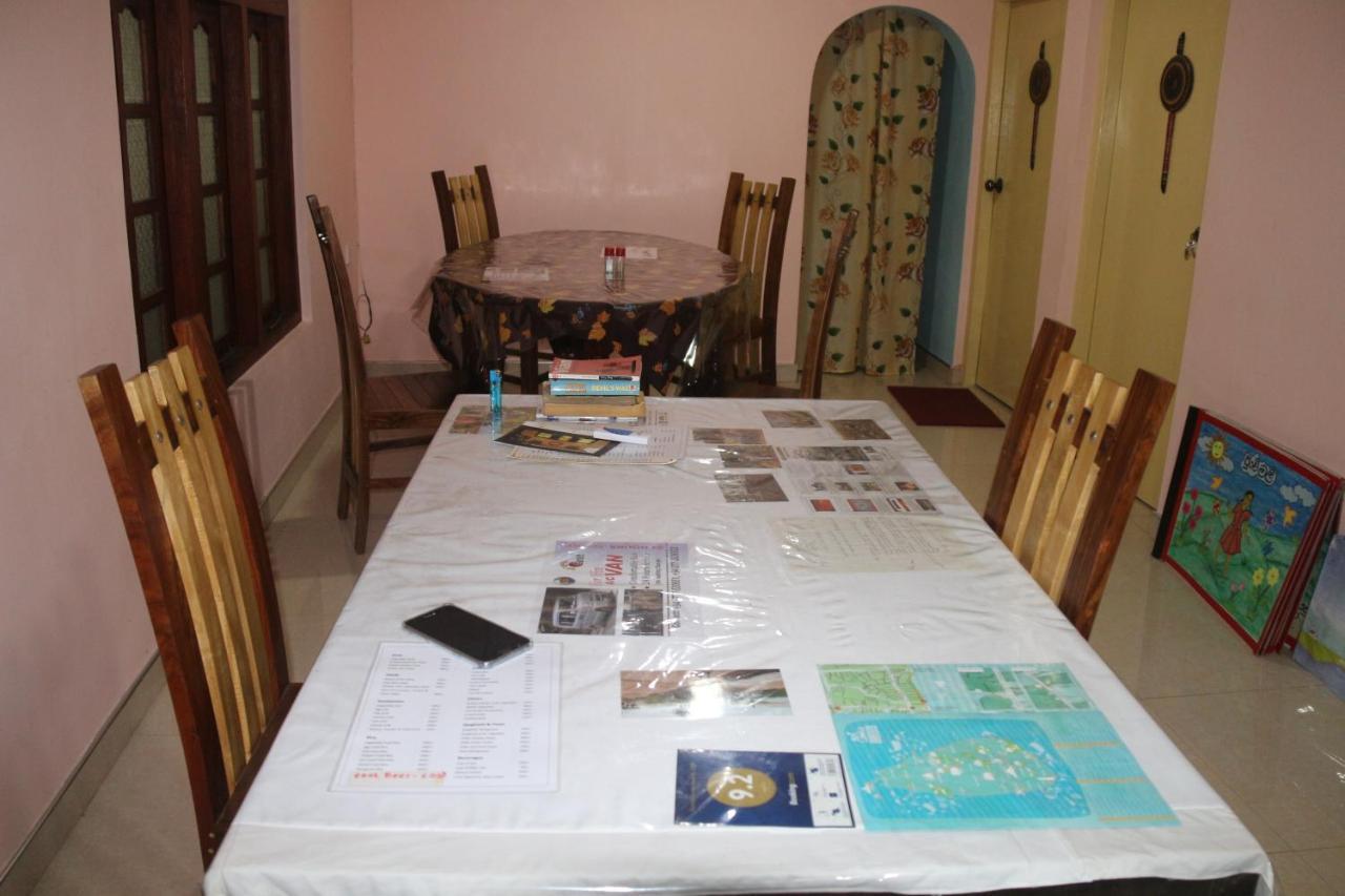 Apple Sara Home Stay Kandy Kültér fotó
