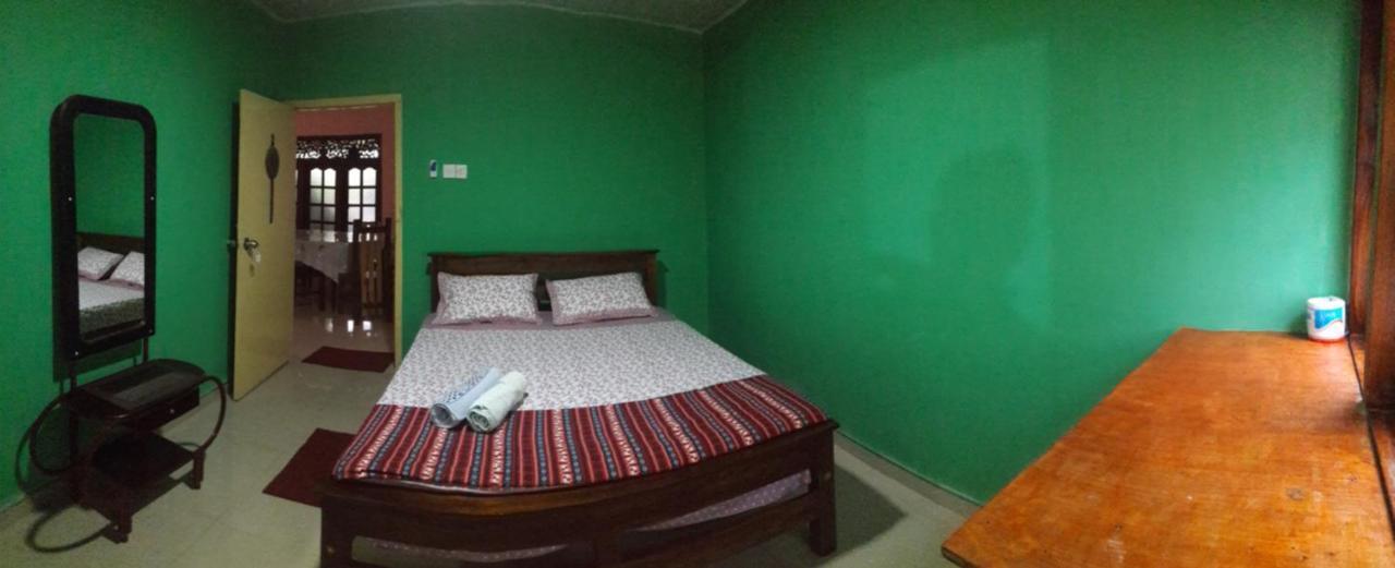 Apple Sara Home Stay Kandy Kültér fotó